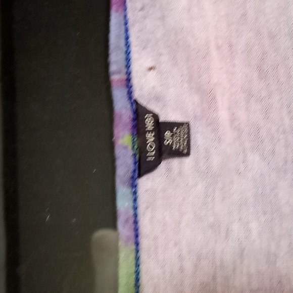 Tie Die Hollister Low cut T. - Picture 3 of 4